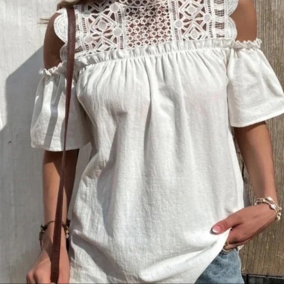 Boho White Lace Cold Shoulder Puff Sleeve Blouse - Picture 2 of 5